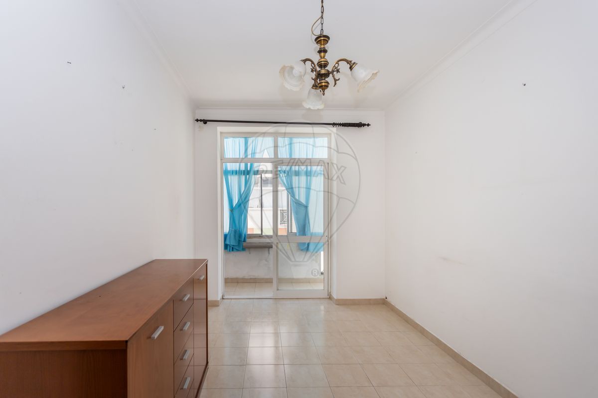 listing 124481088-3 picture-0