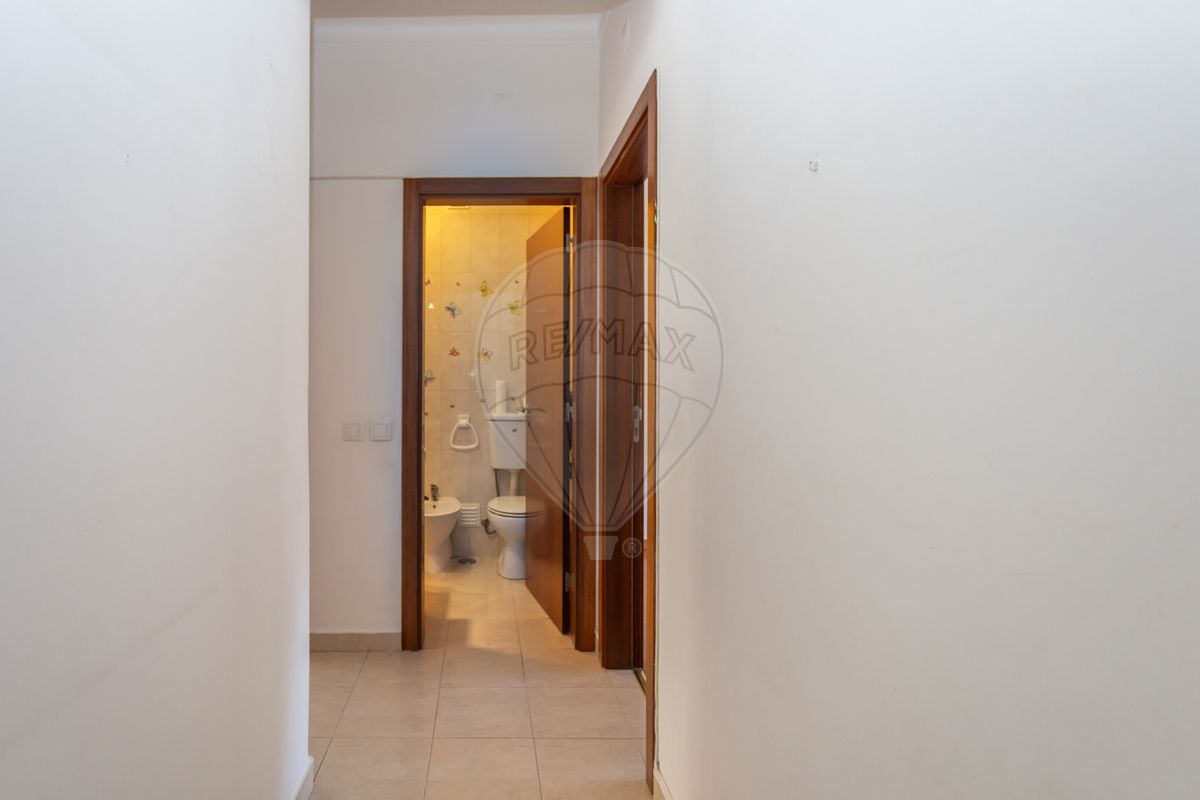 listing 124481088-3 picture-0