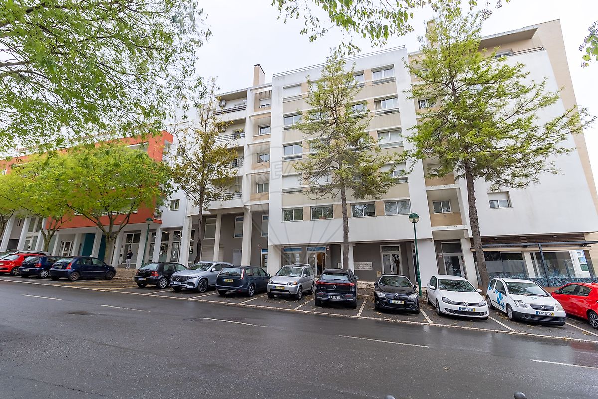 Apartamento T2 à venda em Oeiras
