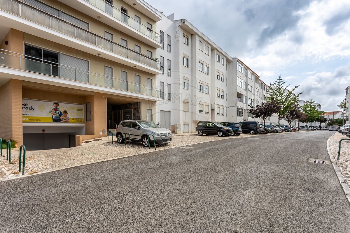 listing 124491130-3 picture-0