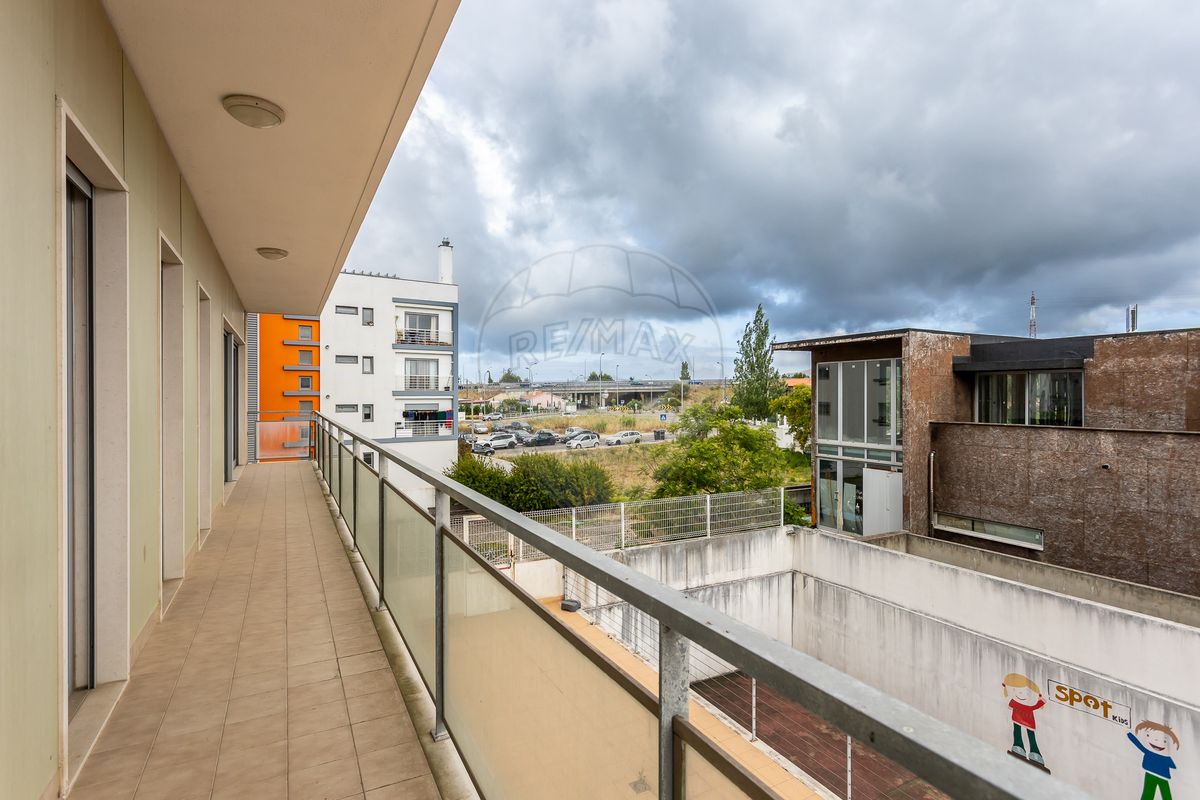 listing 124491130-3 picture-0