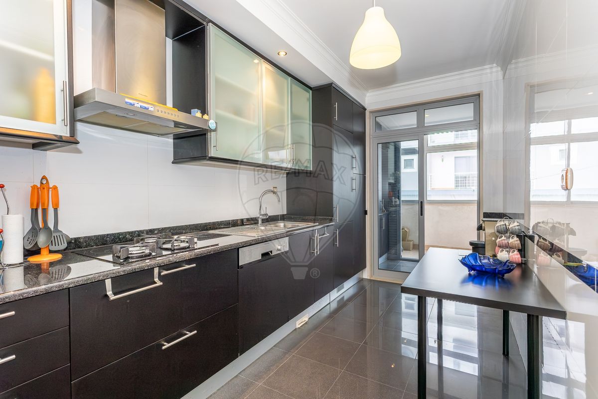 listing 124491130-3 picture-0