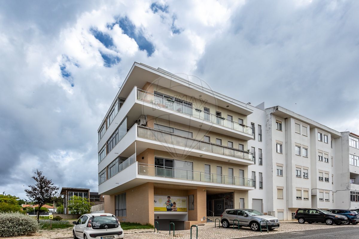 listing 124491130-3 picture-0
