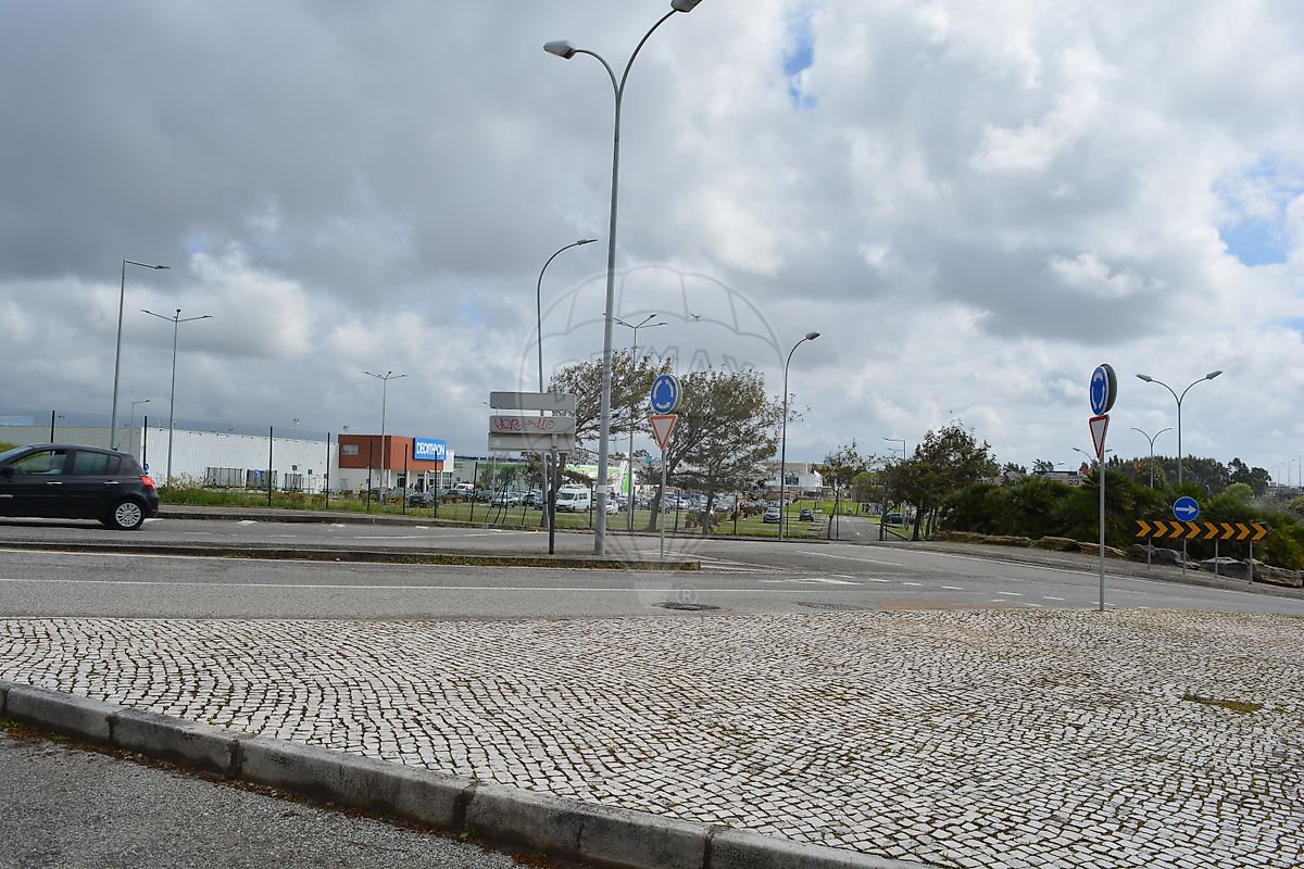 Terreno à venda em Sintra