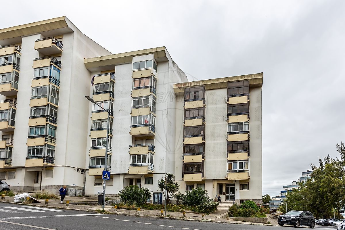 Apartamento T3 à venda em Sintra