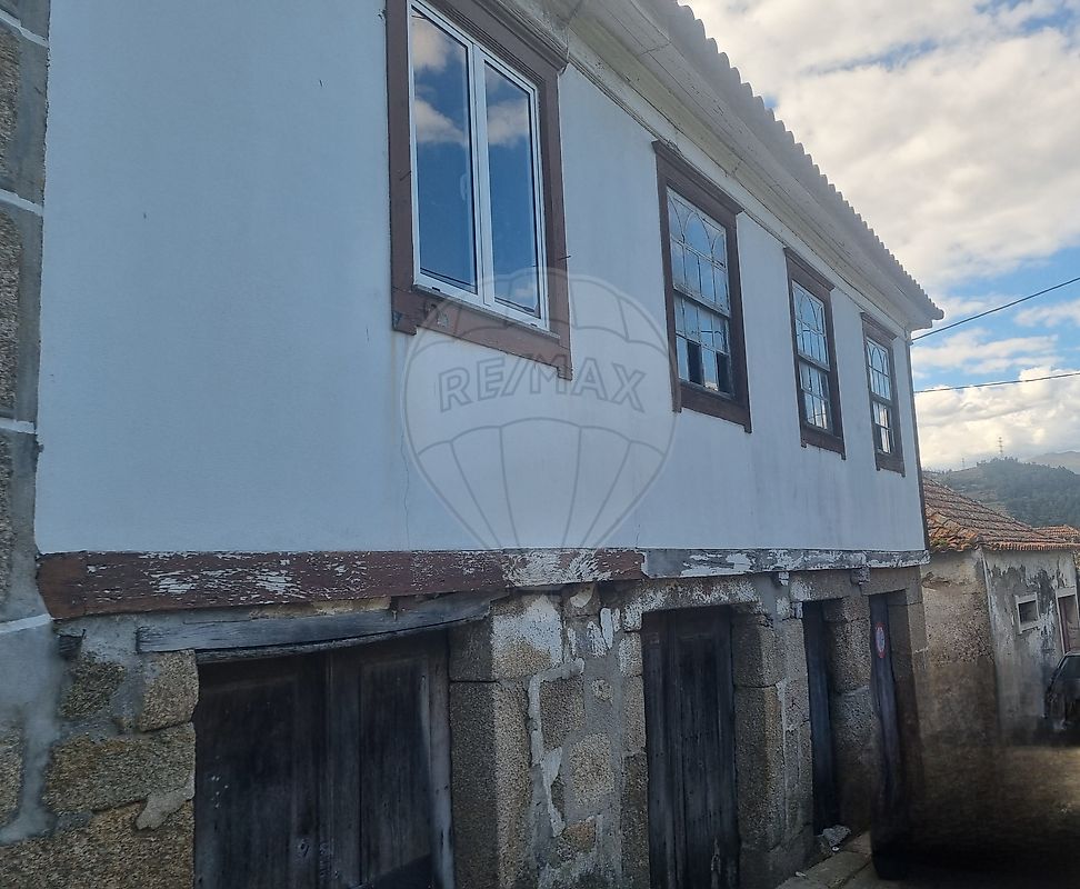 Moradia T5 à venda em Barrô, Resende — foto 6