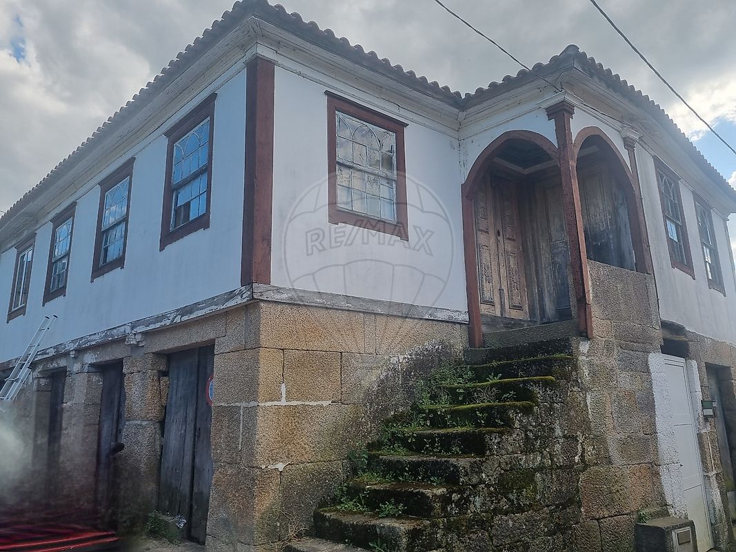 Moradia T5 à venda em Barrô, Resende — foto 16