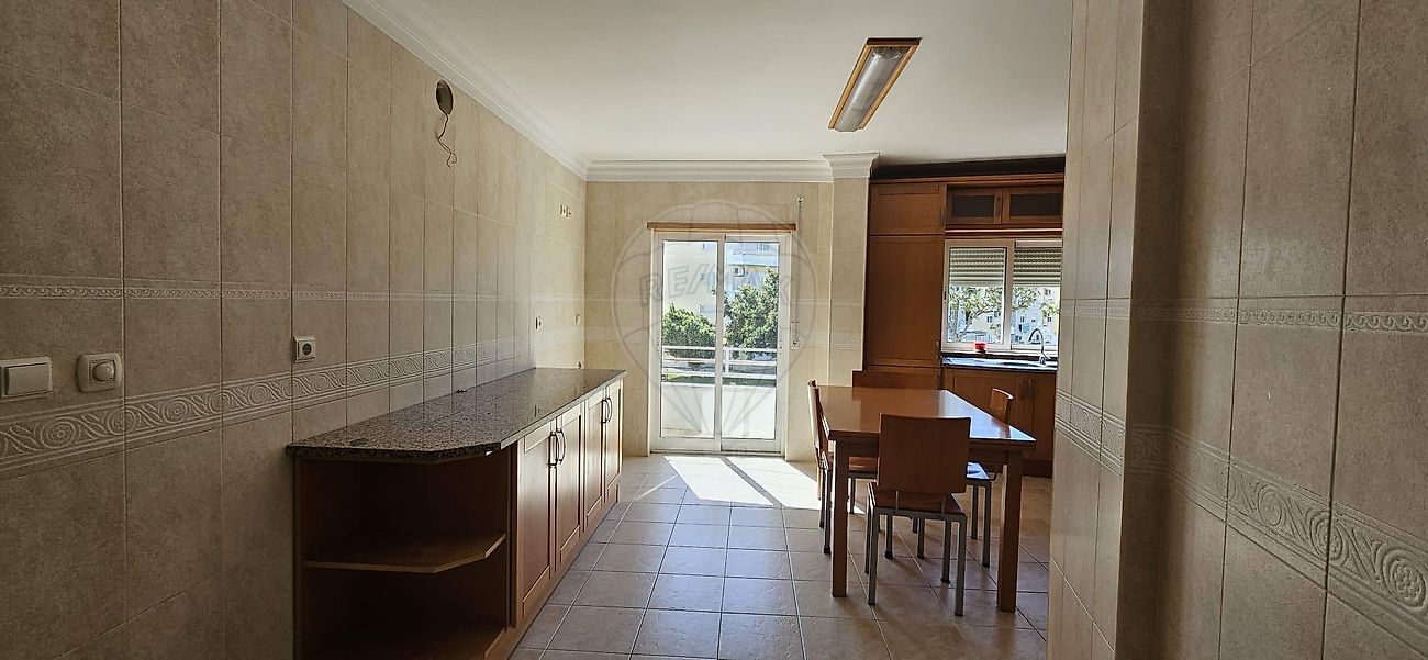 listing 124511194-10 picture-0