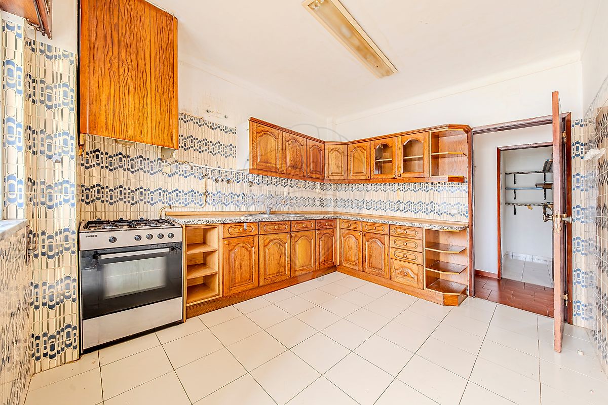 Apartamento - Abrantes (São Vicente e São João) e Alferrarede, Abrantes, Santarém