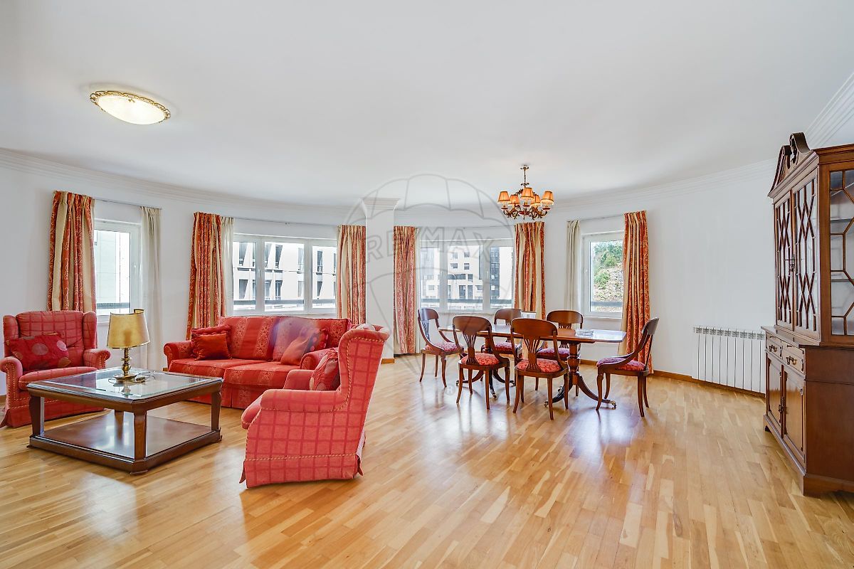 Apartamento T2 para arrendar em Lisboa
