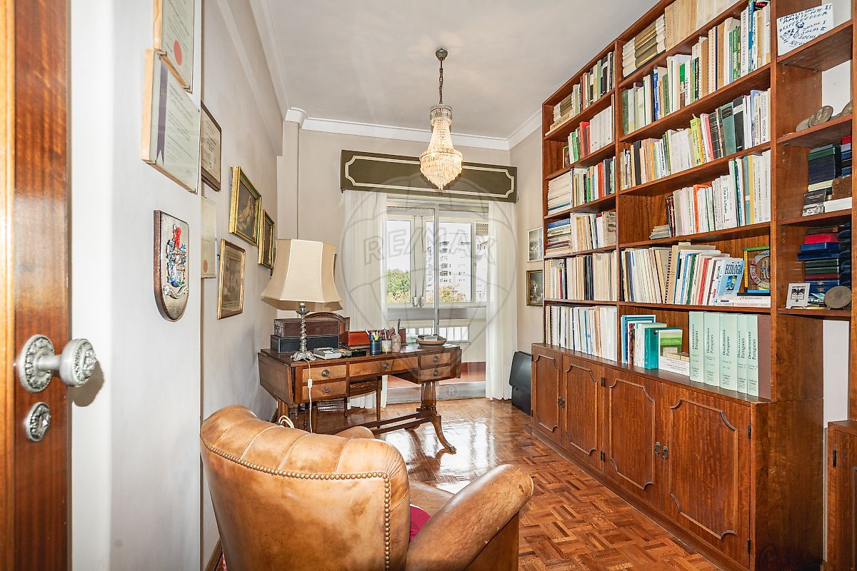 Apartamento T5 à venda em Oeiras e São Julião da Barra, Paço de Arcos e Caxias, Oeiras — foto 9