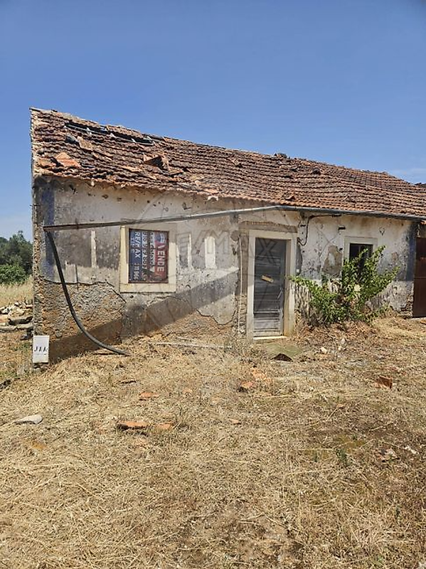 Moradia T2 - Além da Ribeira e Pedreira, Tomar, Santarém