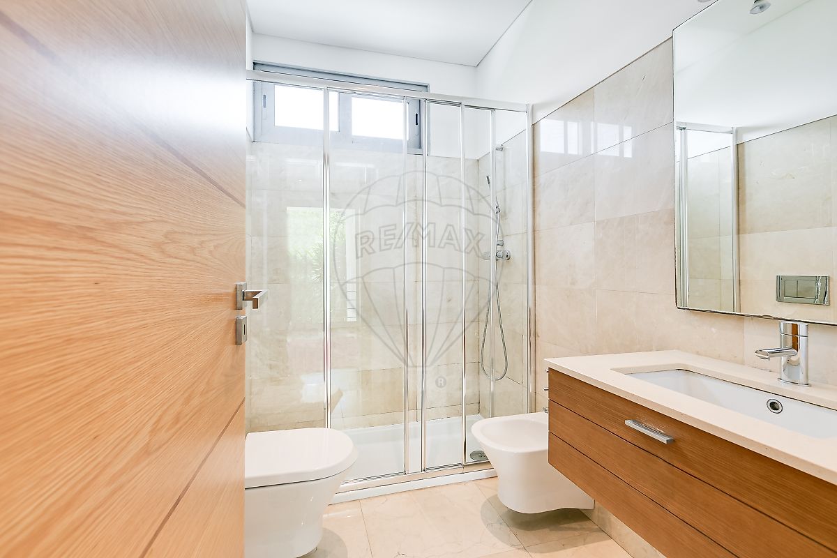 listing 124521017-162 picture-0