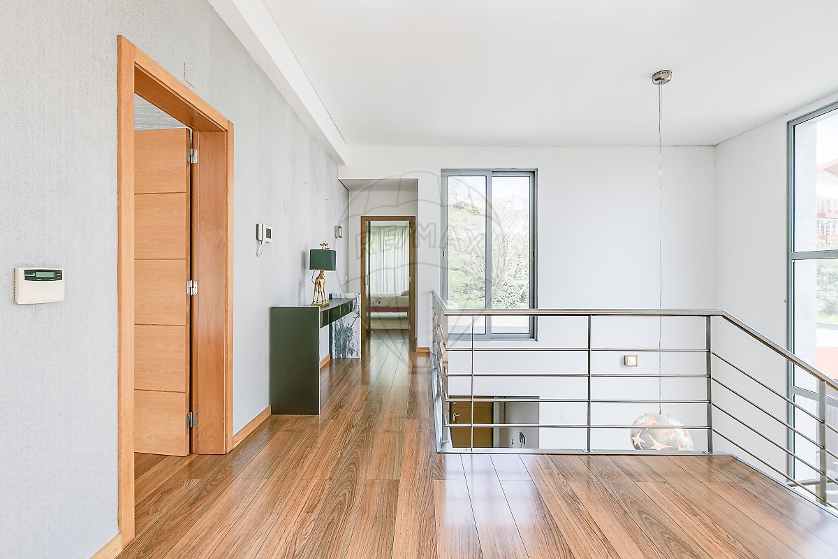 listing 124521017-162 picture-0