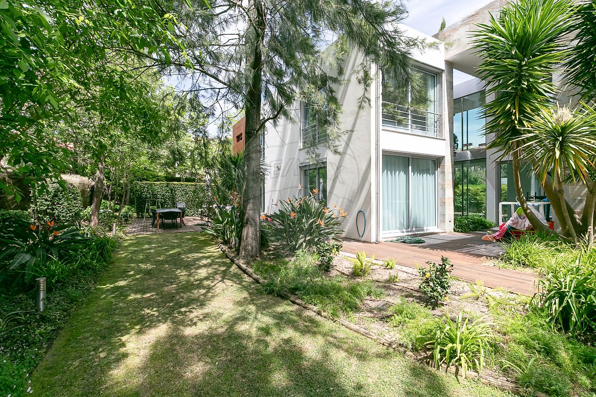 listing 124521017-162 picture-0