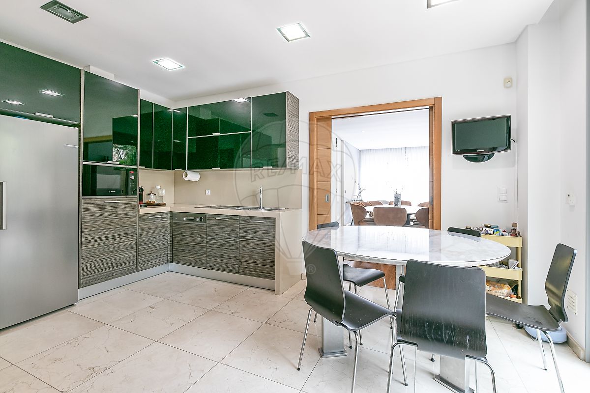 listing 124521017-162 picture-0