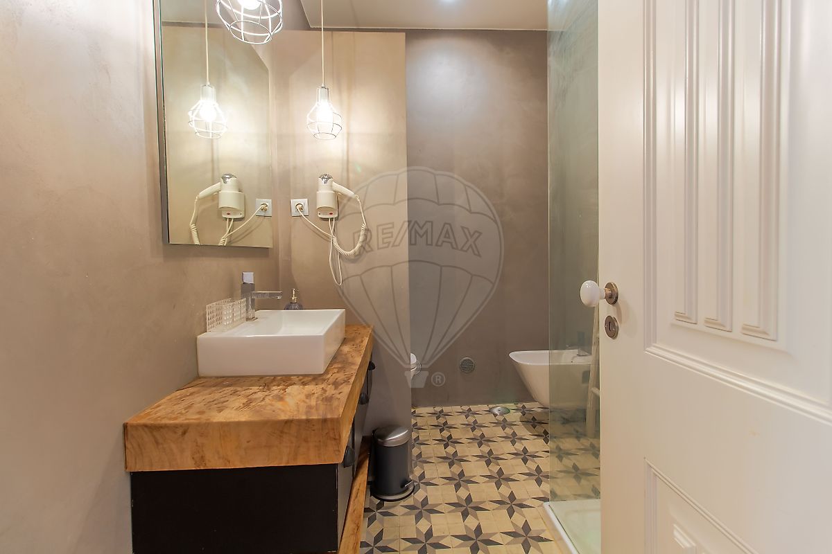 listing 124521035-227 picture-0