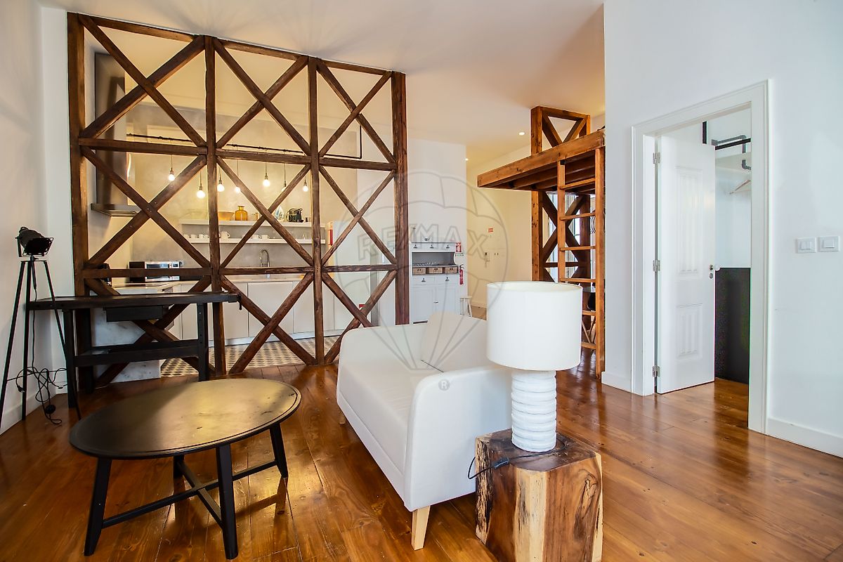 listing 124521035-227 picture-0
