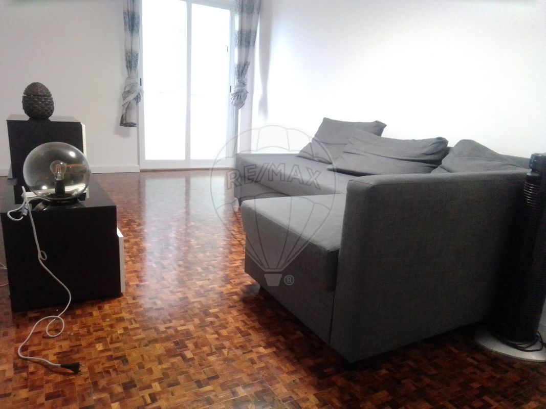 listing 124521035-235 picture-0