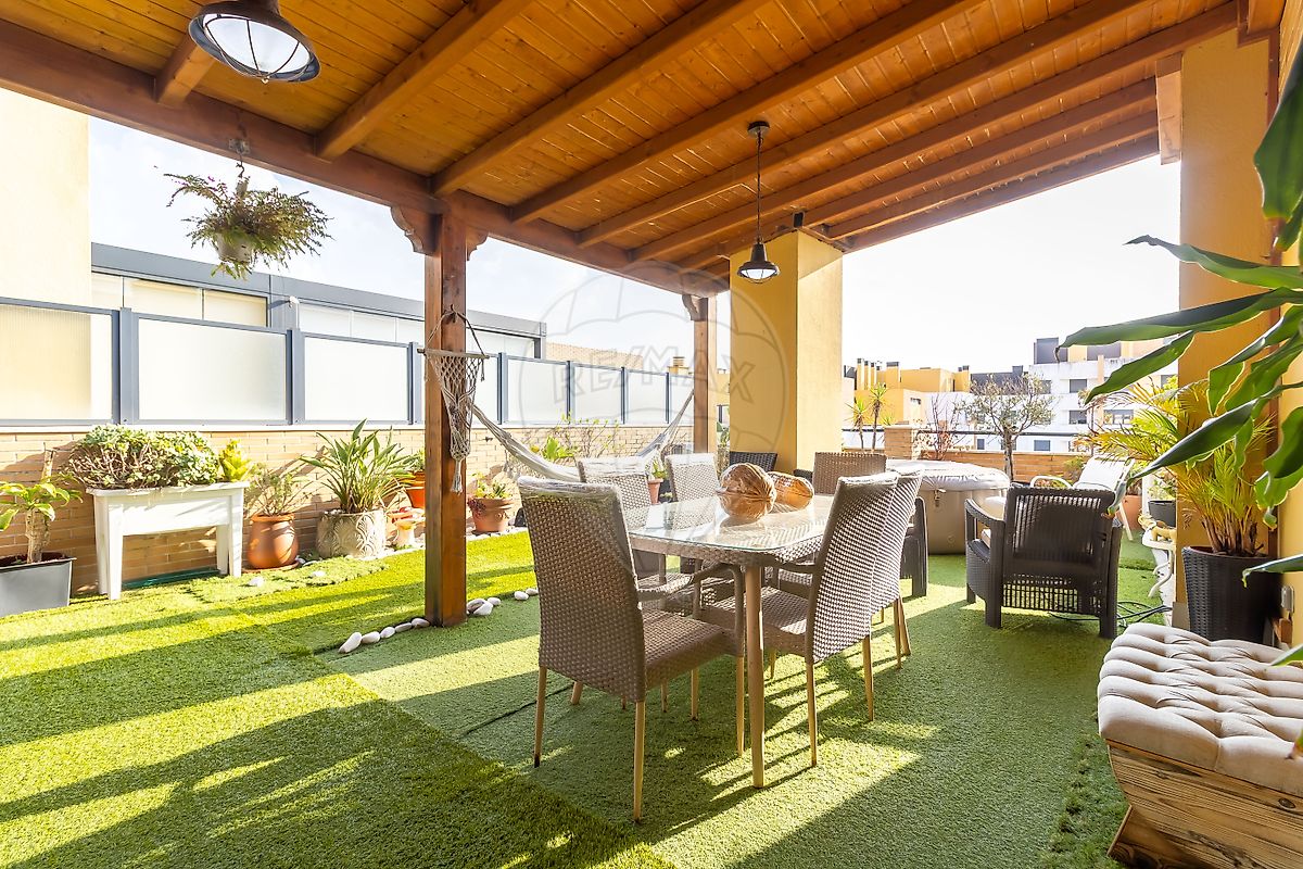 Apartamento T4 à venda em Loures, €1.125.000