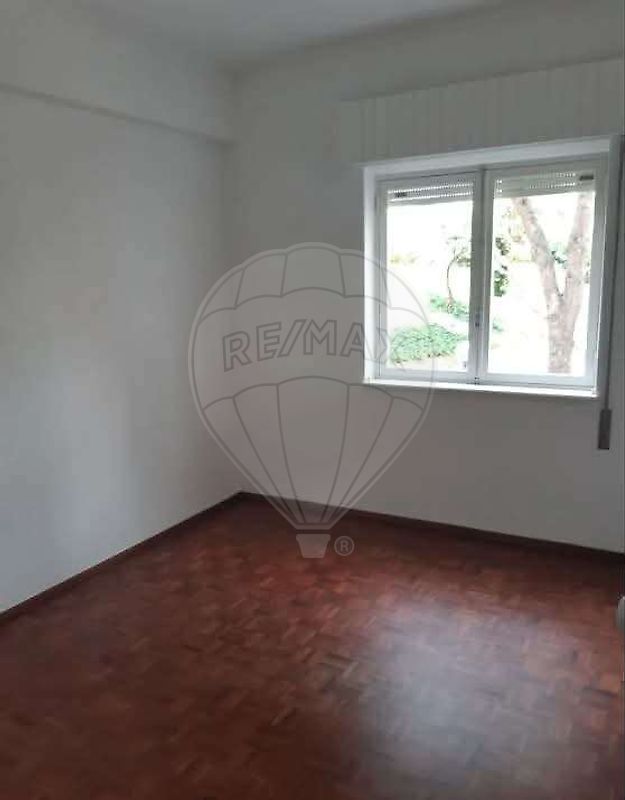 Apartamento T4 à venda em Oeiras e São Julião da Barra, Paço de Arcos e Caxias, Oeiras — foto 8