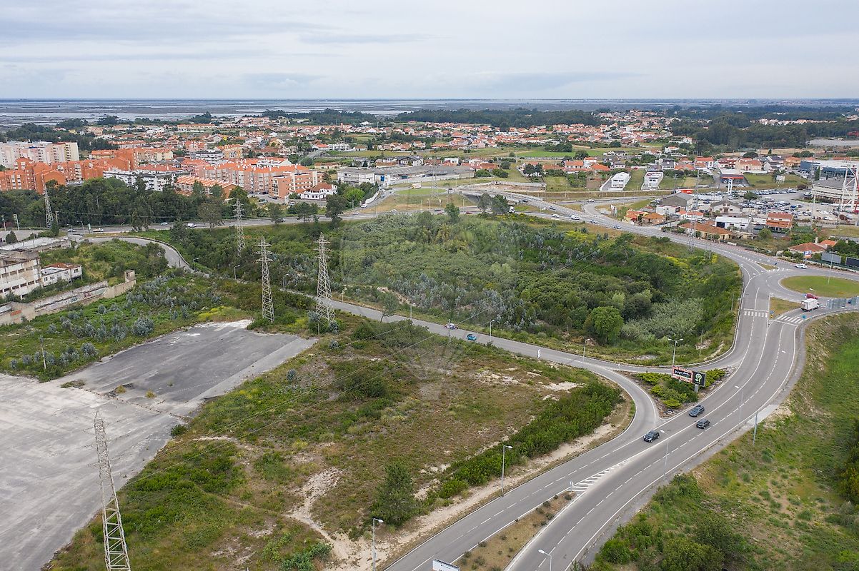 Terreno  à venda em Aveiro