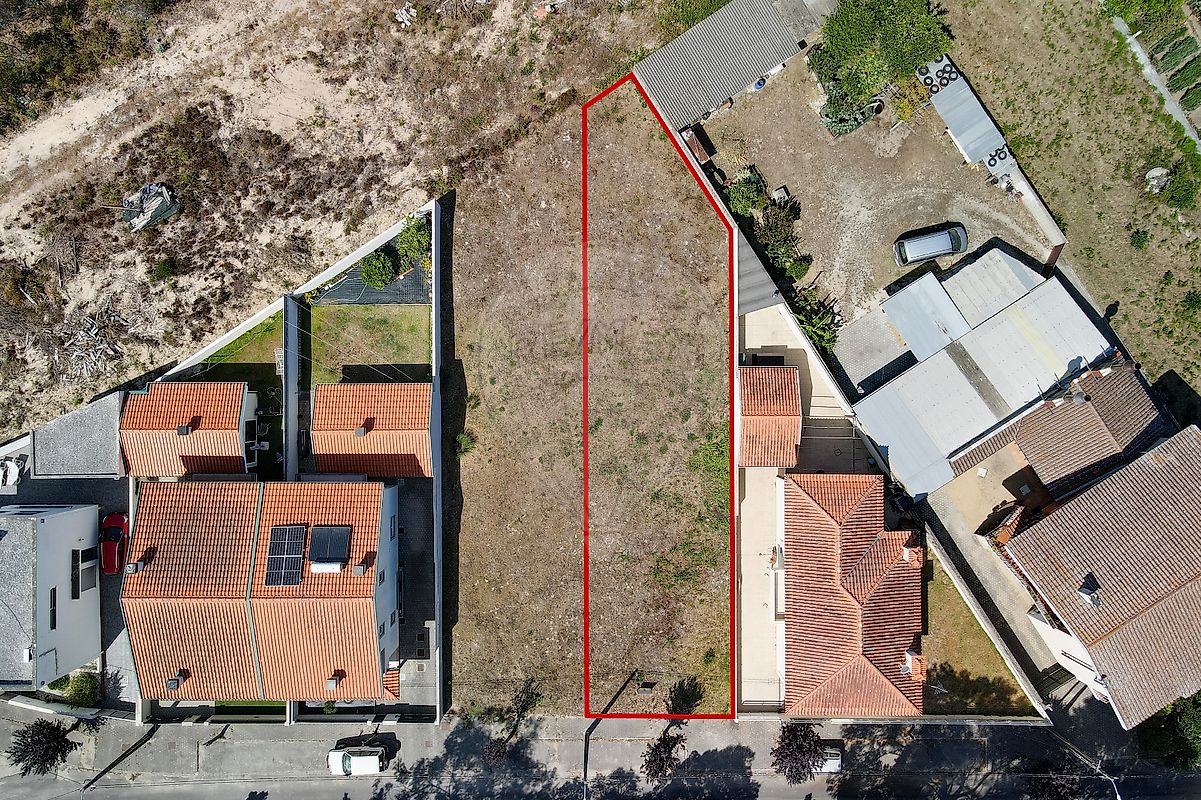 Land for sale in Ílhavo, Portugal — €54,900