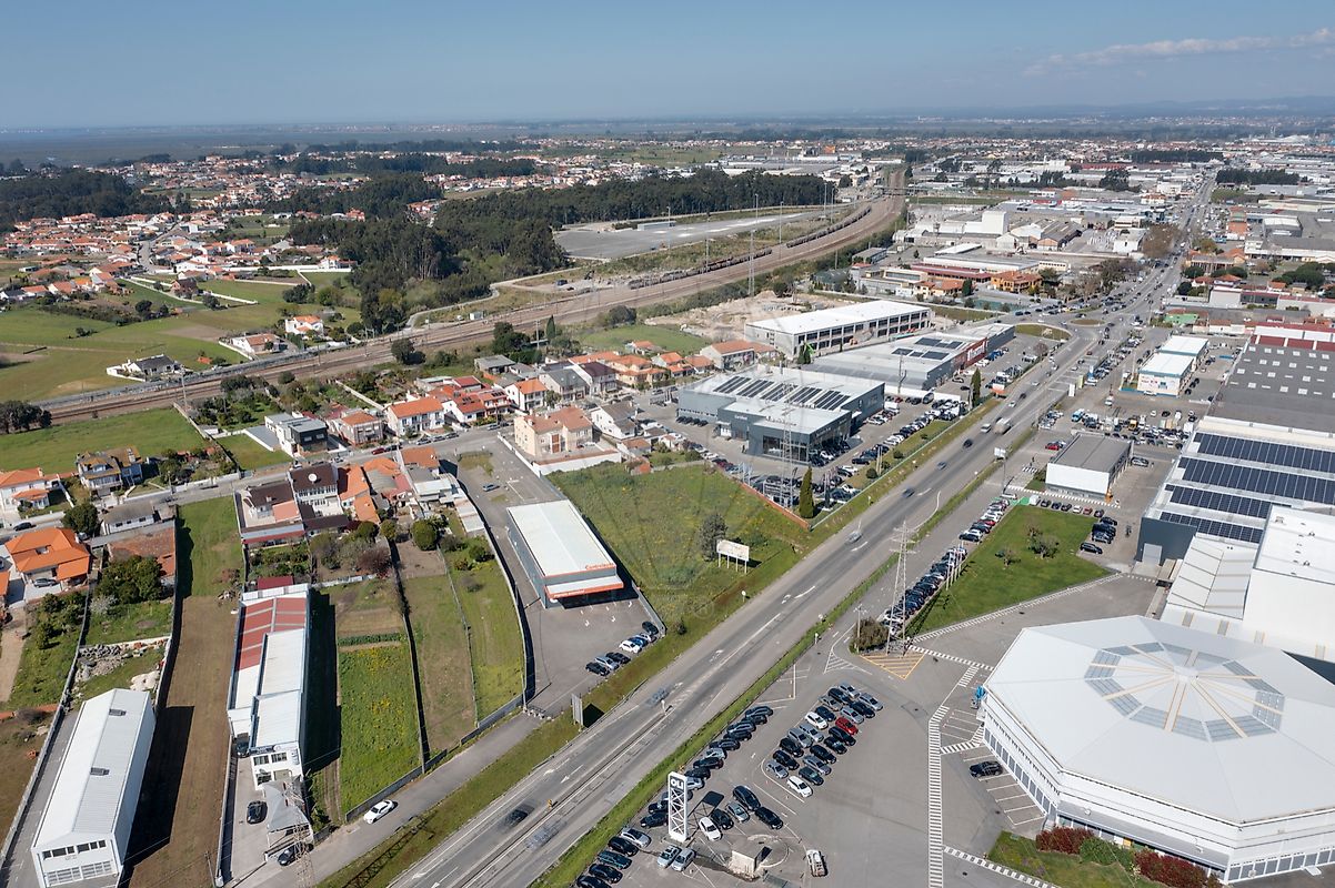 listing 124541029-386 picture-0