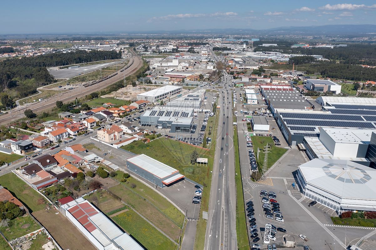 listing 124541029-386 picture-0