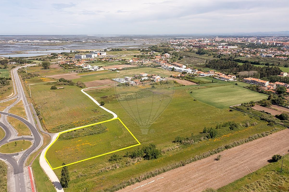 Land for sale in Ílhavo, Portugal — €160,000