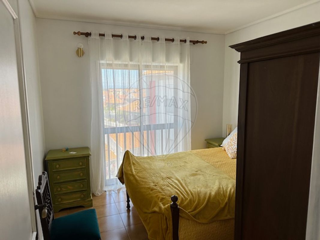 listing 124541013-220 picture-0