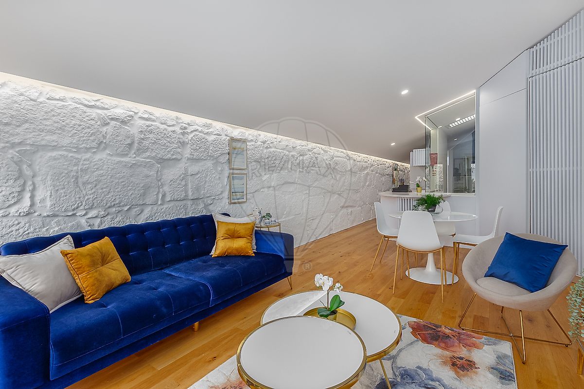 listing 124541030-290 picture-0