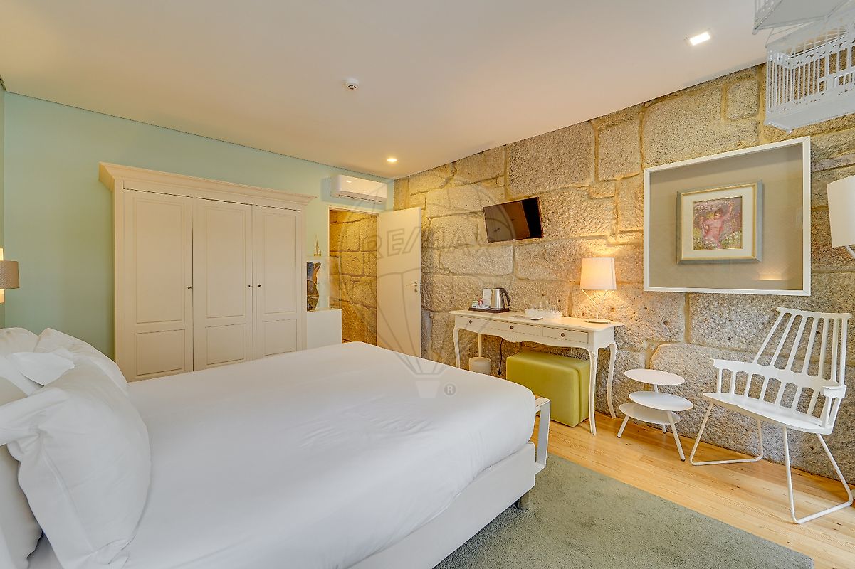 listing 124541030-290 picture-0