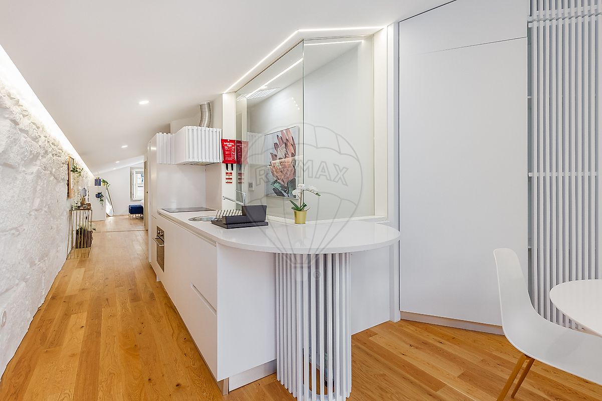 listing 124541030-290 picture-0