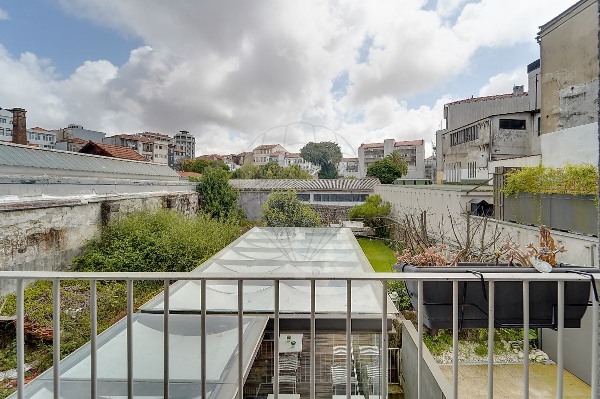 listing 124541030-290 picture-0