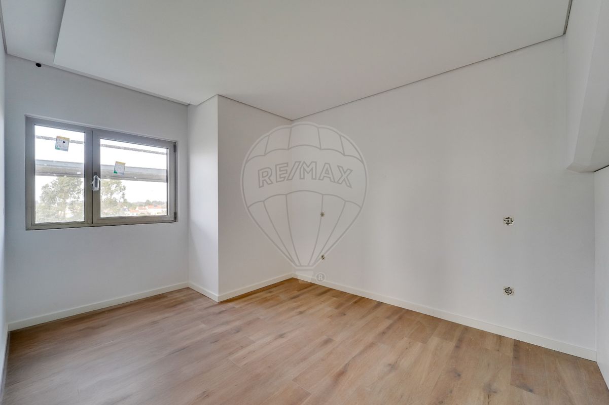 listing 124541030-310 picture-0