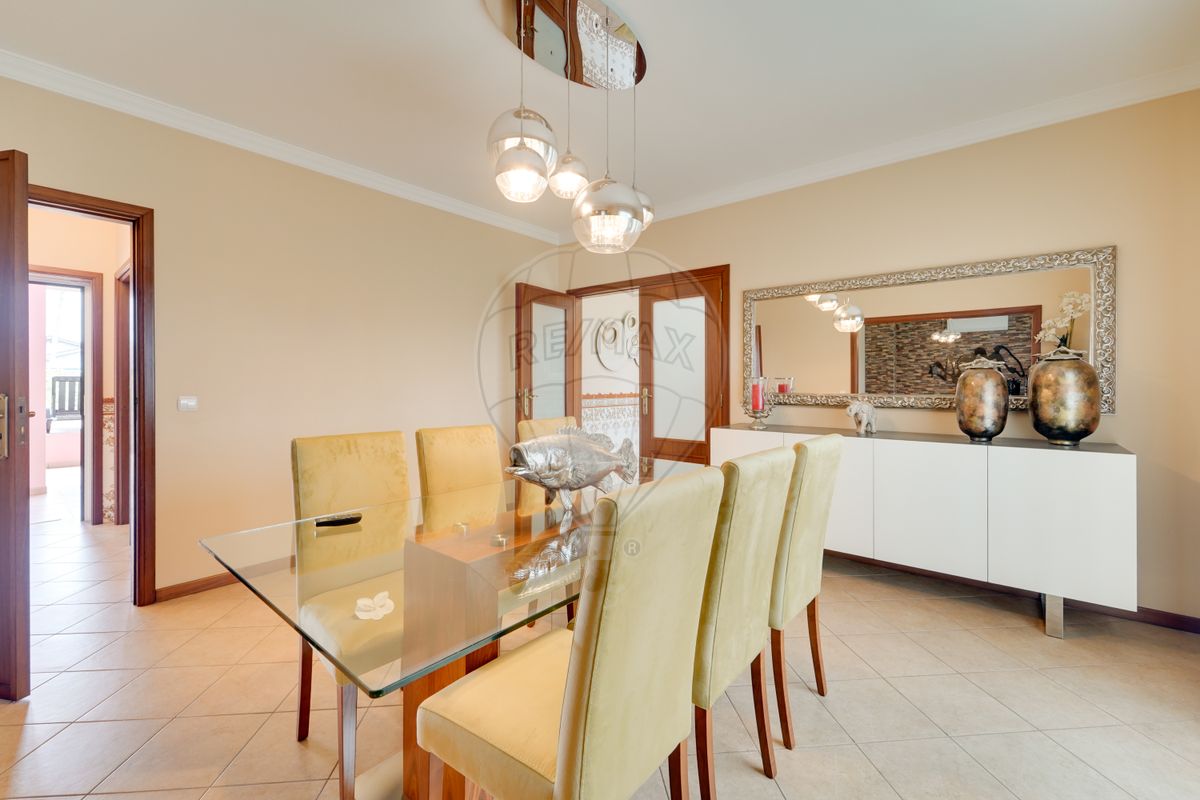 listing 124541149-67 picture-0