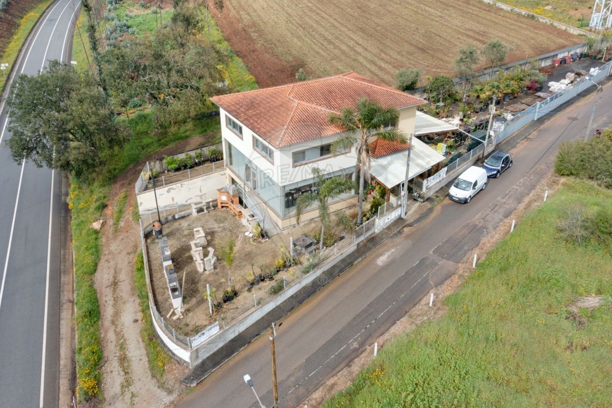 listing 124541110-86 picture-0