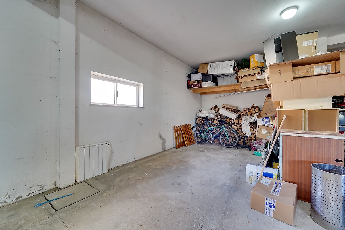 listing 124541160-84 picture-0