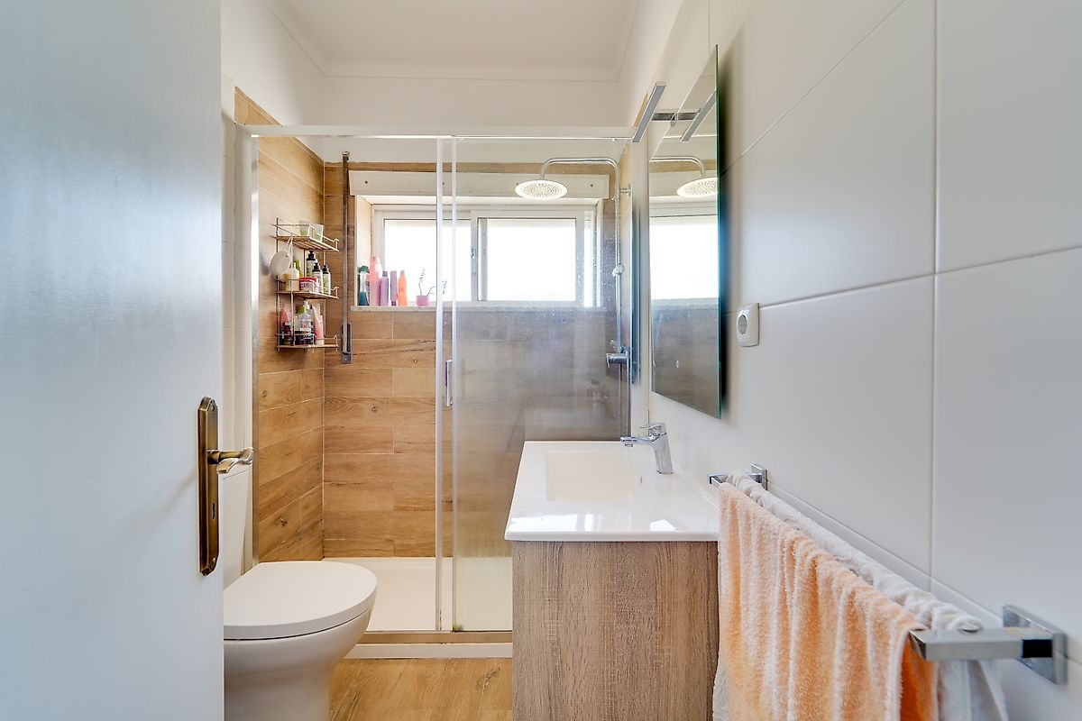 listing 124541160-84 picture-0