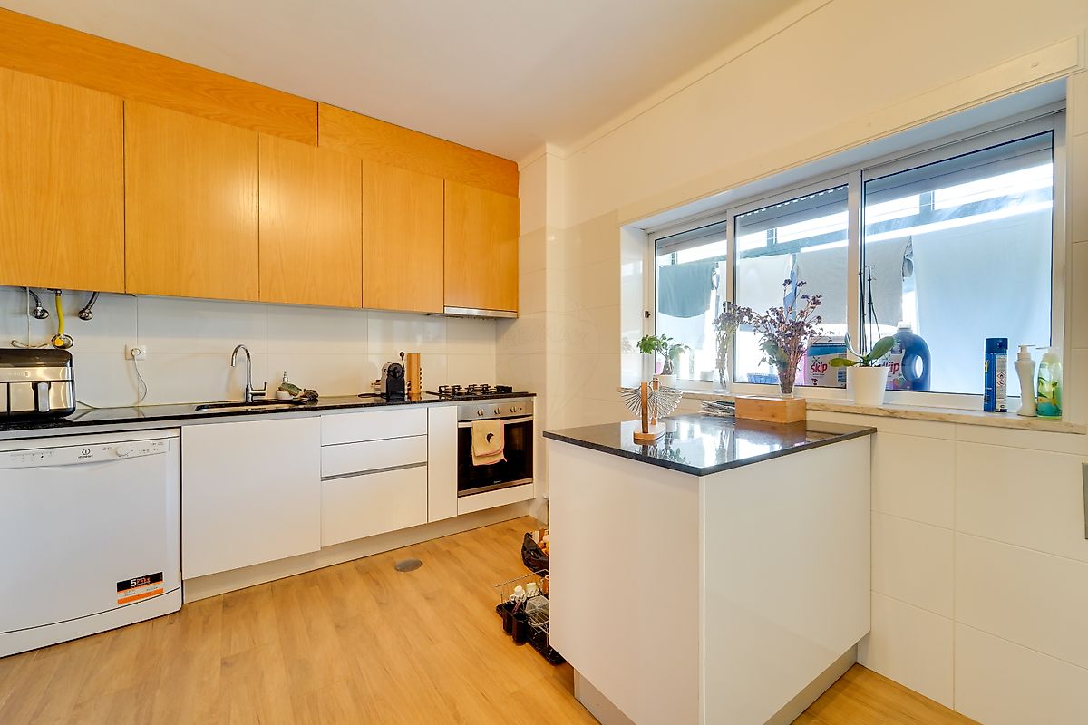 listing 124541160-84 picture-0