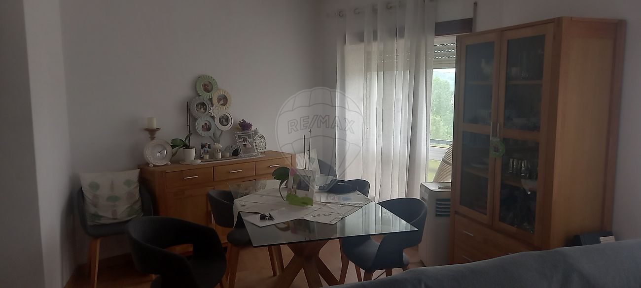 listing 124541160-84 picture-0