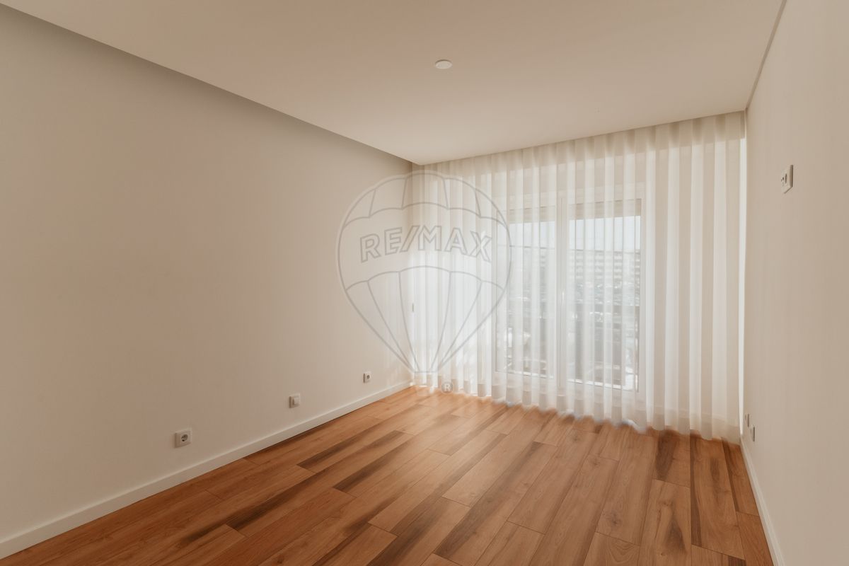 listing 124541039-38 picture-0