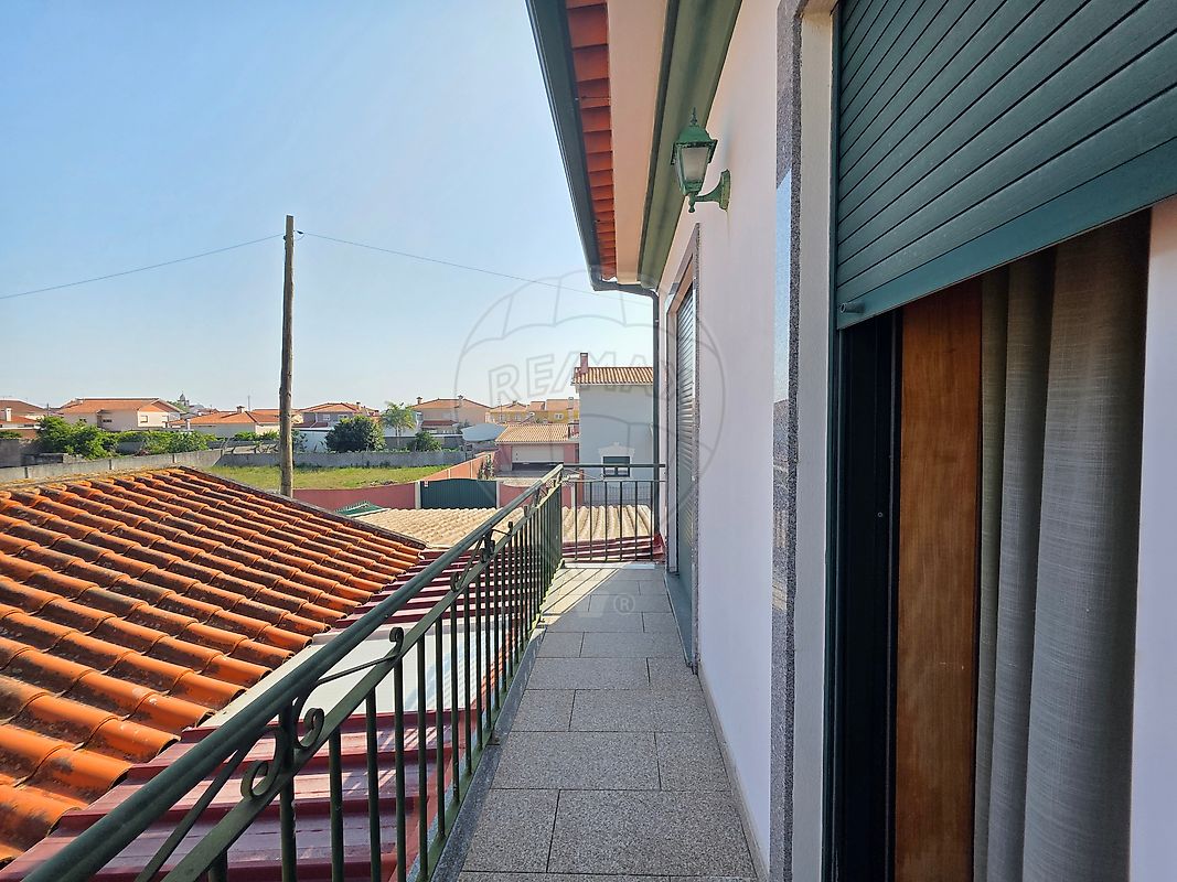 listing 124541111-482 picture-0