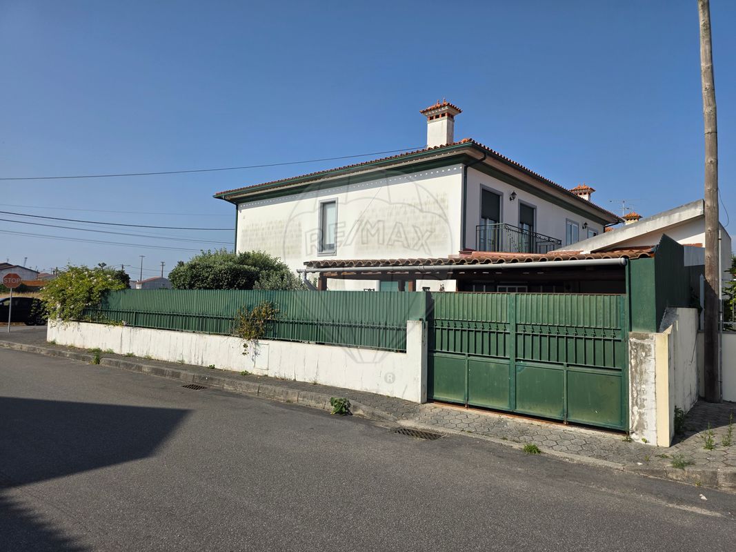 listing 124541111-482 picture-0