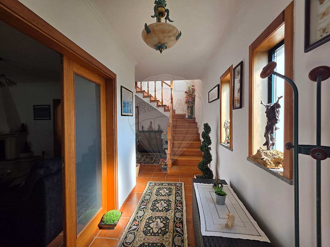 listing 124541111-482 picture-0