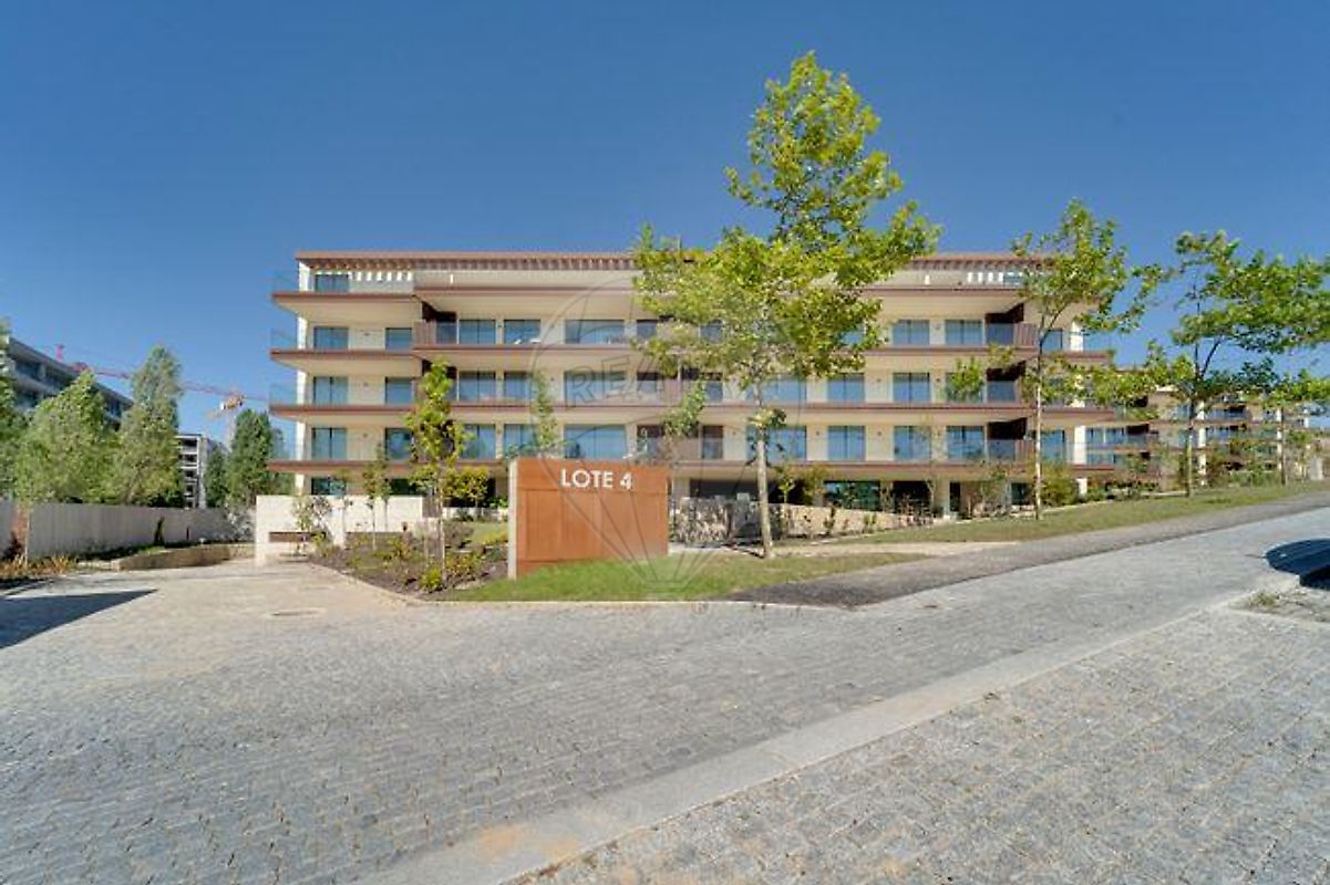 listing 124541030-325 picture-0