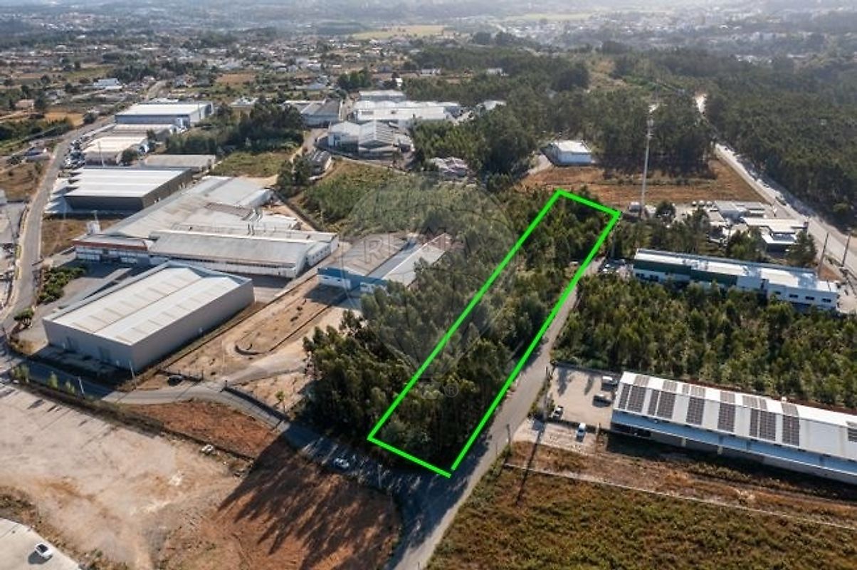 Terreno à venda em Águeda