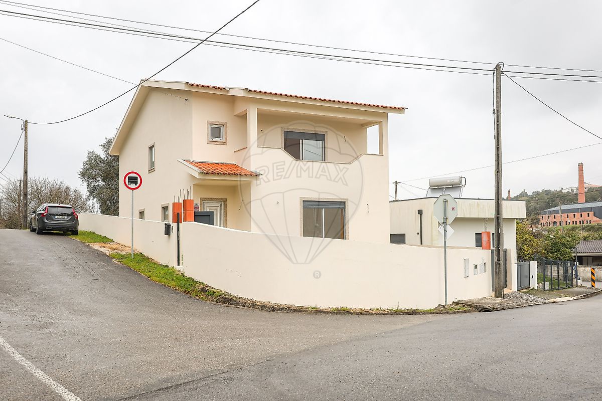 Moradia - Oliveira do Bairro, Oliveira do Bairro, Aveiro