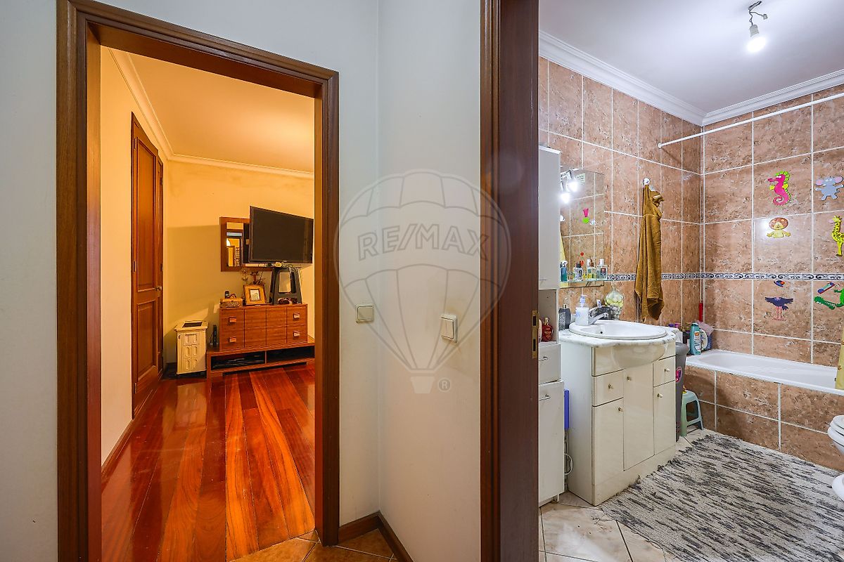 Apartamento T3 à venda em Oliveira de Azeméis, Santiago de Riba-Ul, Ul, Macinhata da Seixa e Madail, Oliveira de Azeméis — foto 25